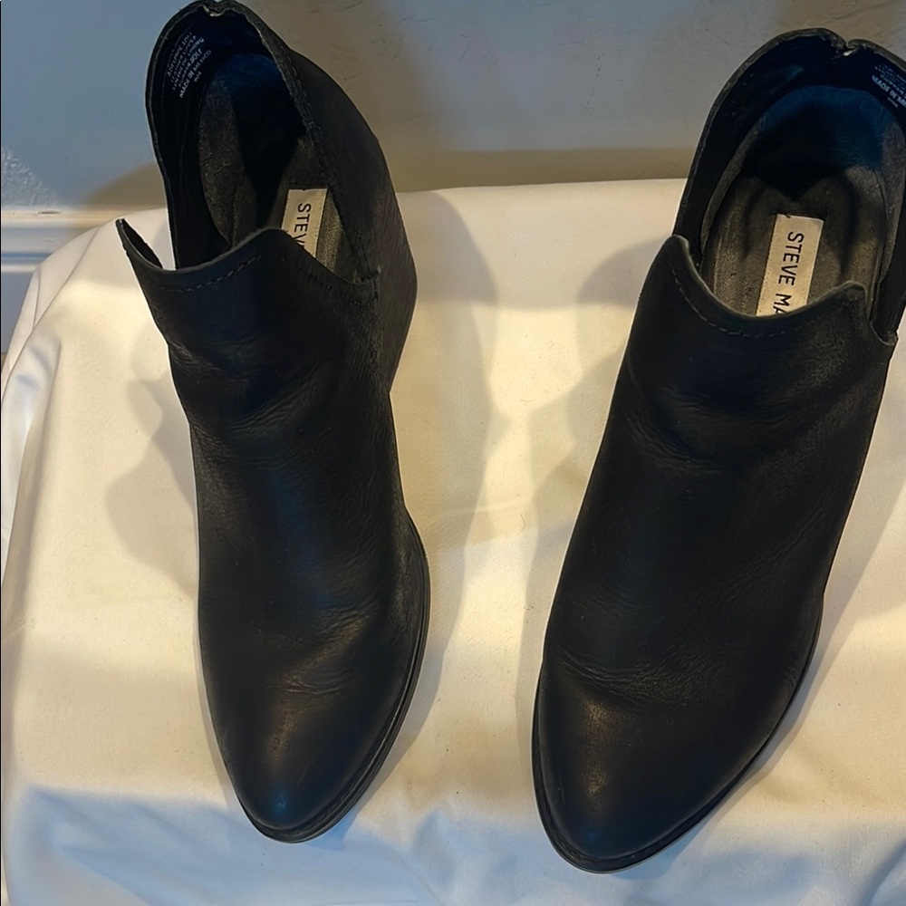 Steve Madden Black Ankle Booties Slip-On Style
